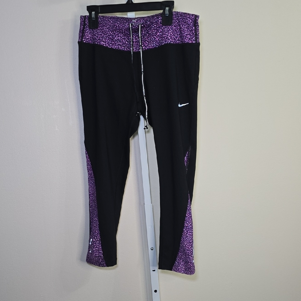 Nike Black‎ and Purple Athletic Leggings Ladies Sz M